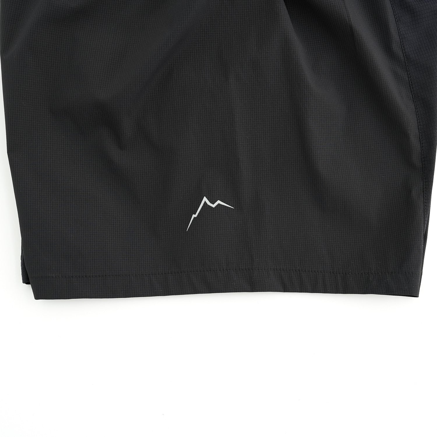 Light Flow Shorts | Black