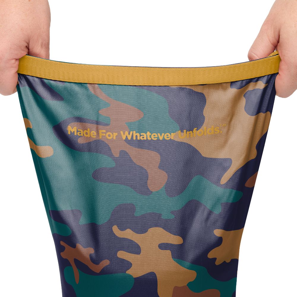 Original Puffy Blanket - Pine Camo
